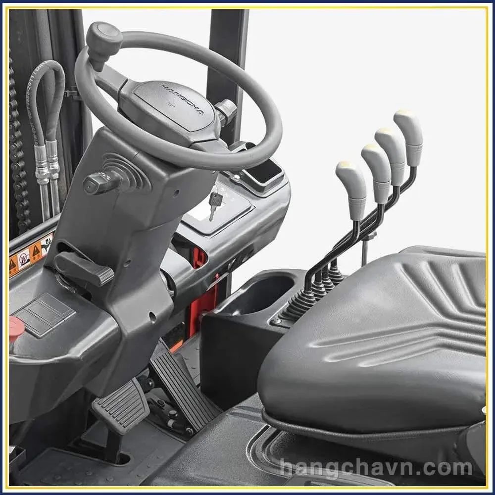 xe nâng điện 1.5 tấn