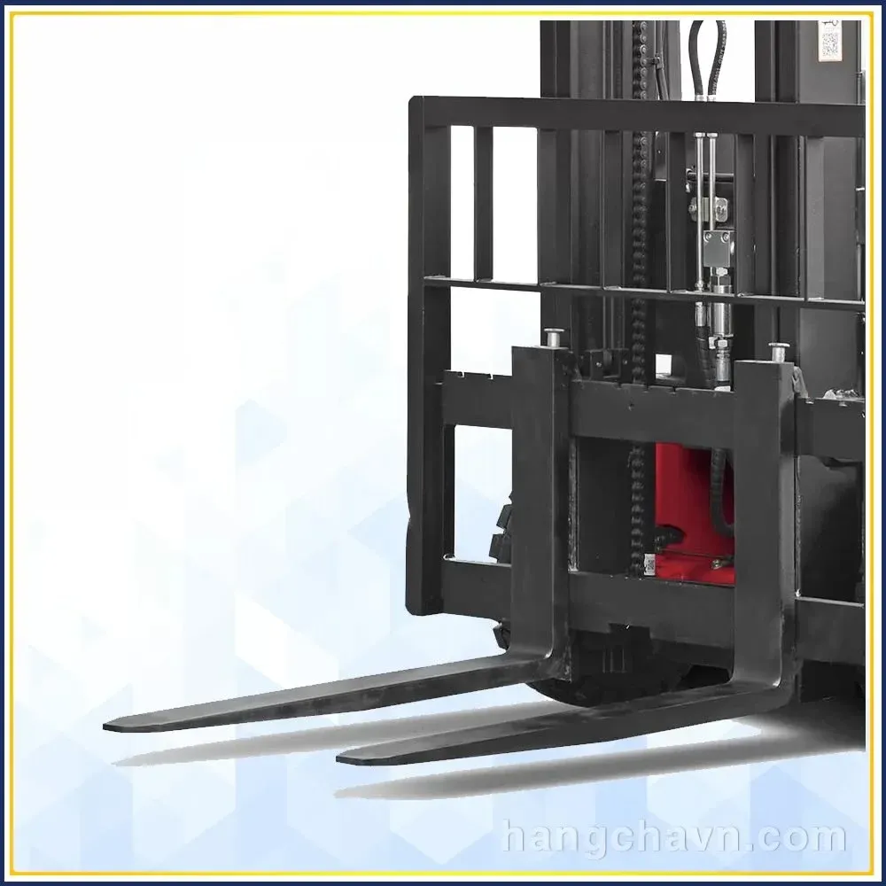 xe nâng điện 1.5 tấn