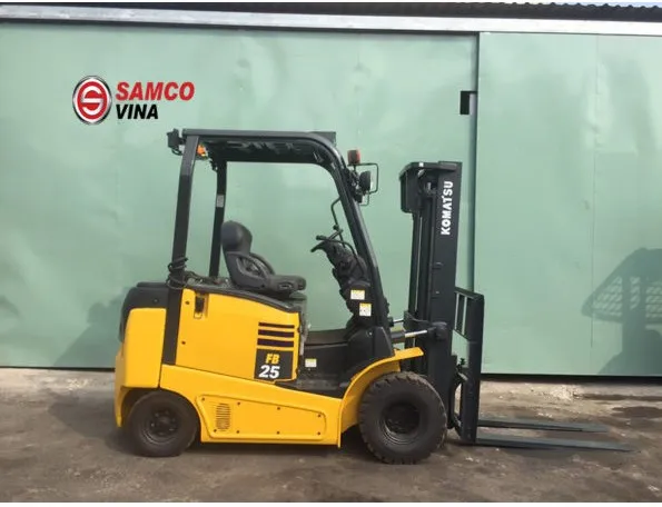 Xe nâng điện Komatsu FB25