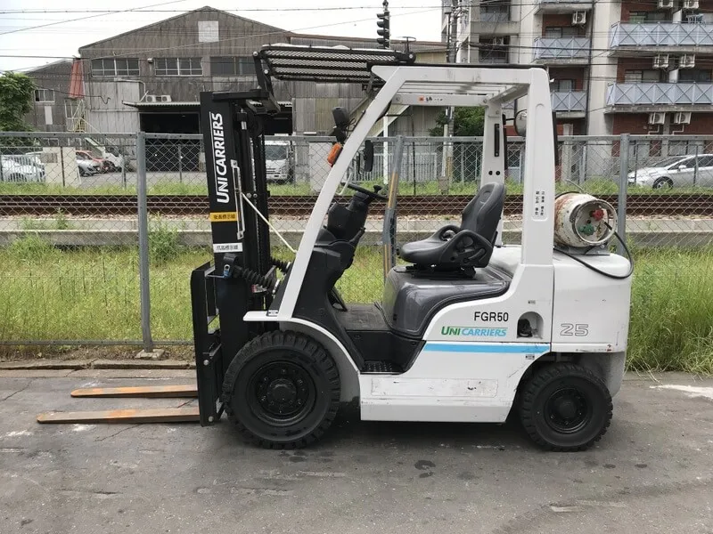 Xe nÃ¢ng gas nissan 2.5 táº¥n