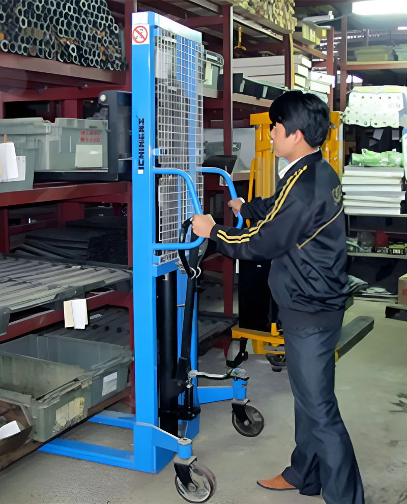 Xe nâng tay cao 1 tấn nâng cao 1.5m XC 10-150 hãng Ichimens