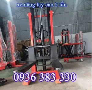 Xe Nang Tay Cao 2 Tan