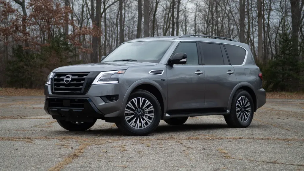 Nissan Armada - một mẫu xe ô tô 8 chỗ cỡ lớn, bền bỉ