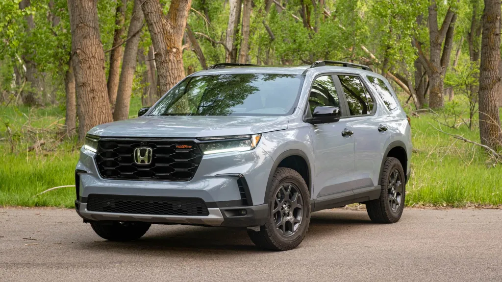 Honda Pilot - một lựa chọn xe ô tô 8 chỗ phổ biến và bền bỉ