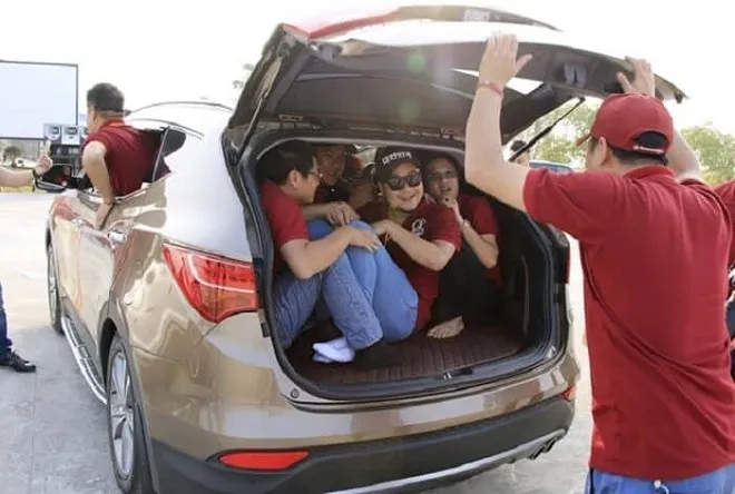 Giấy đăng ký xe bán tải ghi rõ số chỗ ngồi được phép