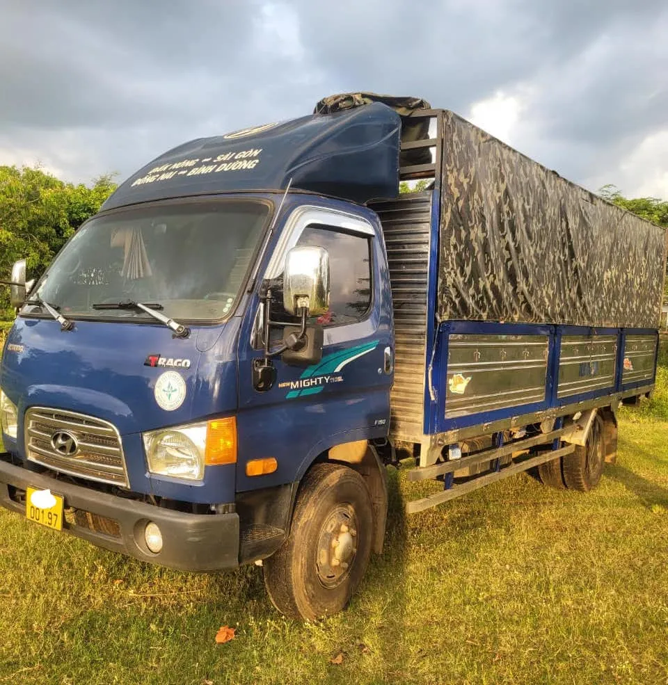 Xe tải 7 tấn Hyundai 110SL cũ với thùng dài 5m7