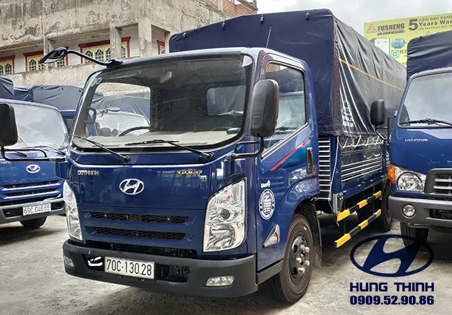 bàn giao xe tải iz65 cho khách hàng tại cái bè tiền giang