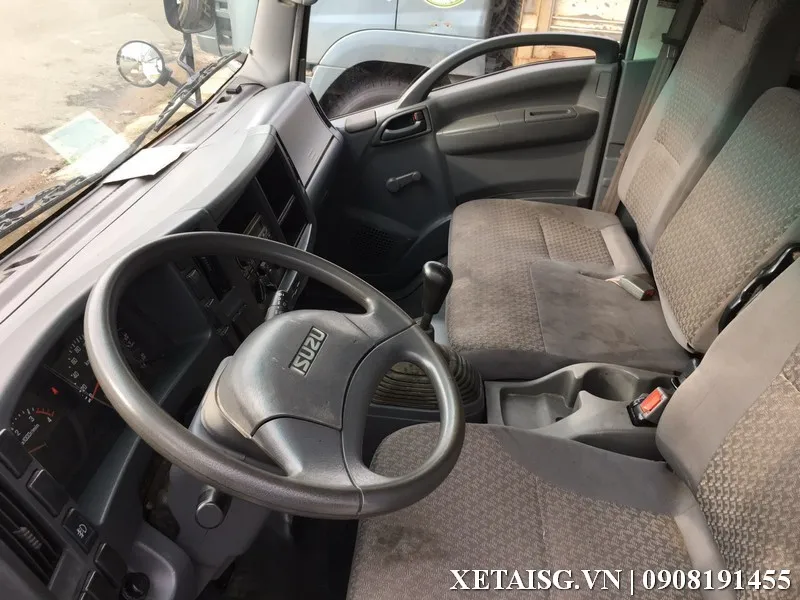 Tổng quan ngoại hình và thân vỏ xe Isuzu đã qua kiểm tra chất lượng