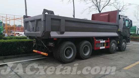 Mô tả chi tiết cấu tạo thùng ben và hệ thống xy-lanh thủy lực của xe ben JAC 4 chân