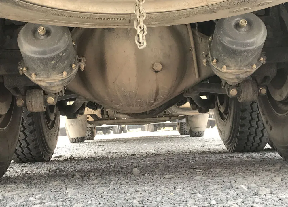 xe tải Chenglong 4 chân