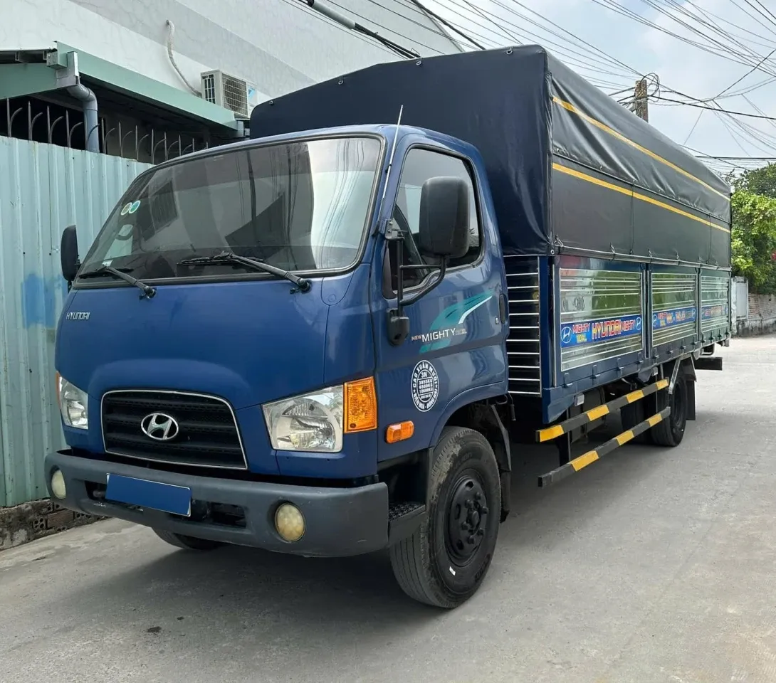 Hyundai 7 tấn thùng 6m2