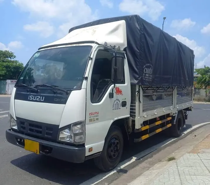 Kiểm tra khung gầm và hệ thống treo xe bán tải cũ trước khi mua ở Daklak