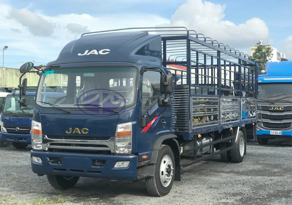 Xe tải JAC 10 tấn thùng mui bạt tiêu chuẩn