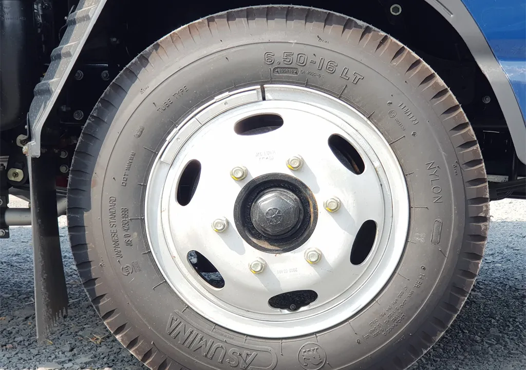 Hệ thống lốp 6.50-16