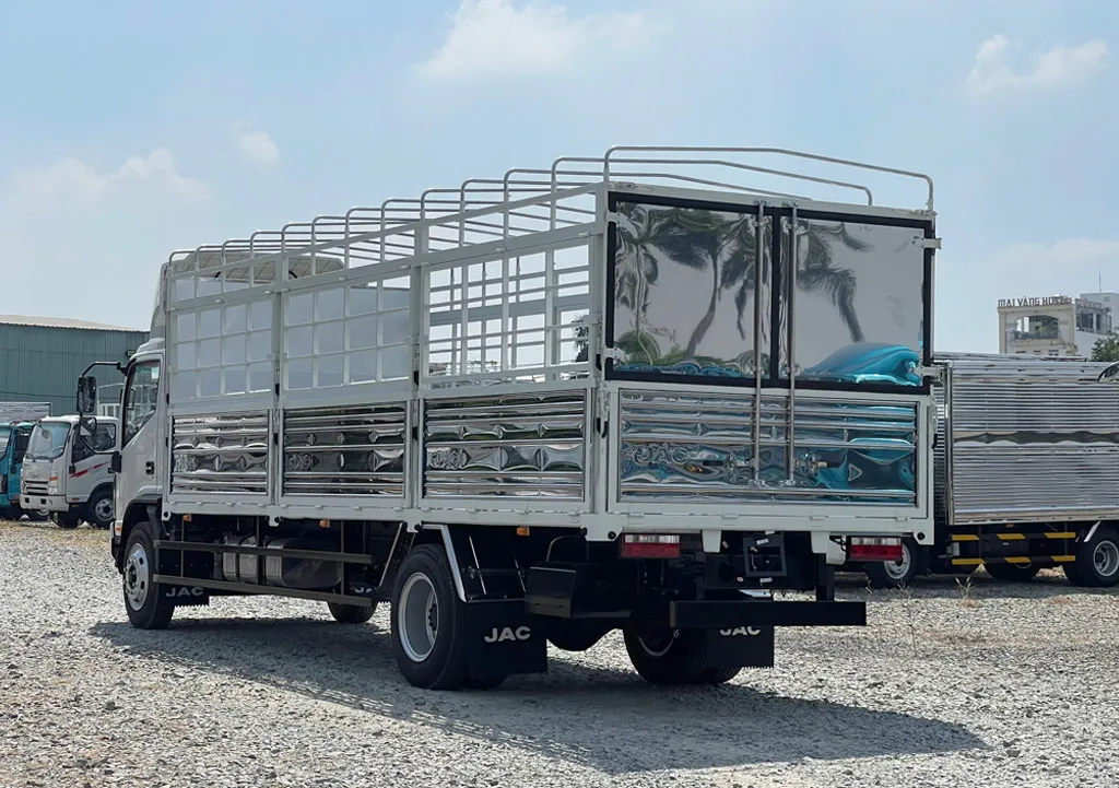 xe tải jac 8 tấn