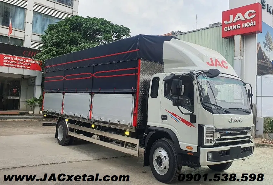 Xe tải JAC 9 Tấn - N900 E5 thùng bửng Nhôm