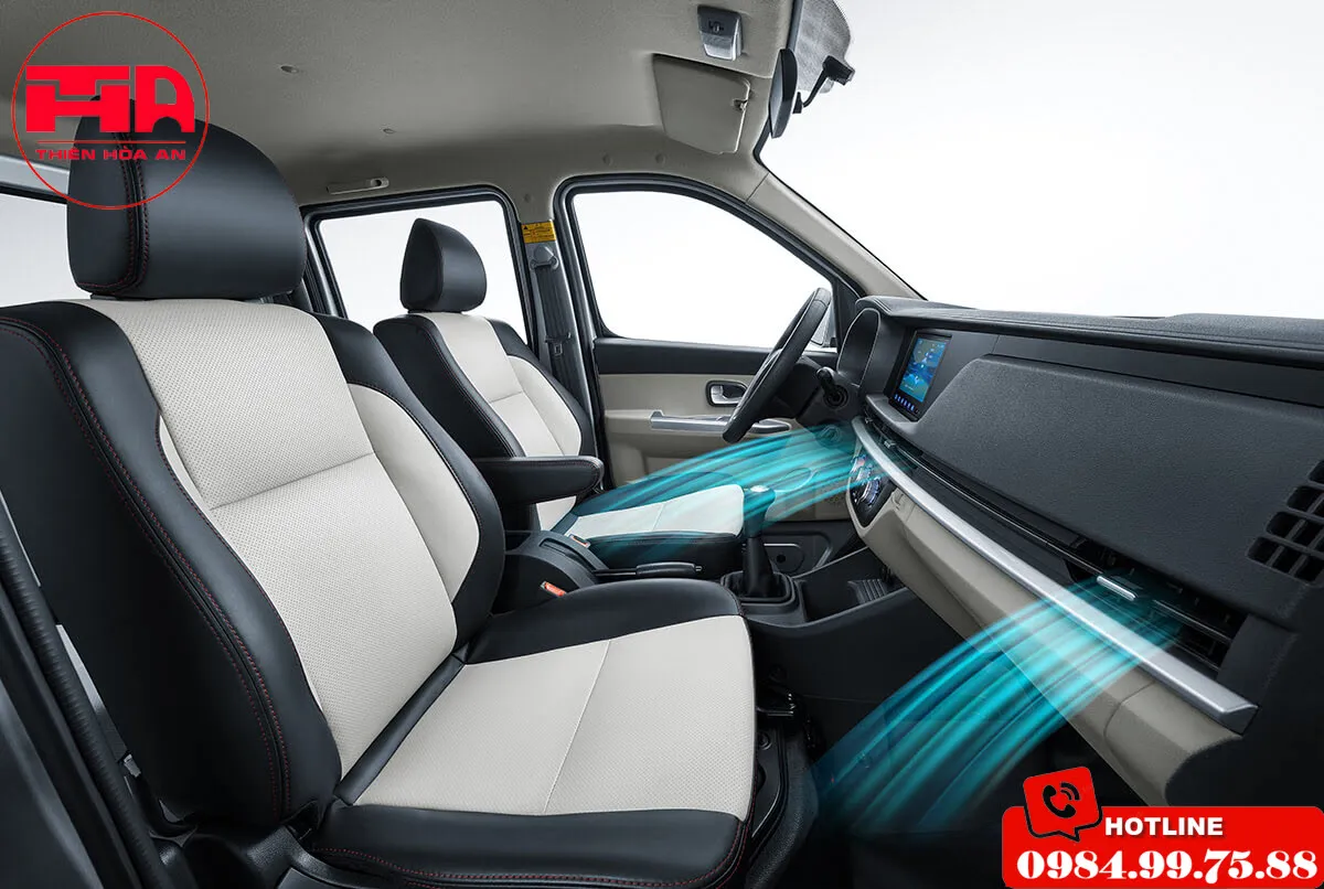 Bảng taplo và màn hình trung tâm