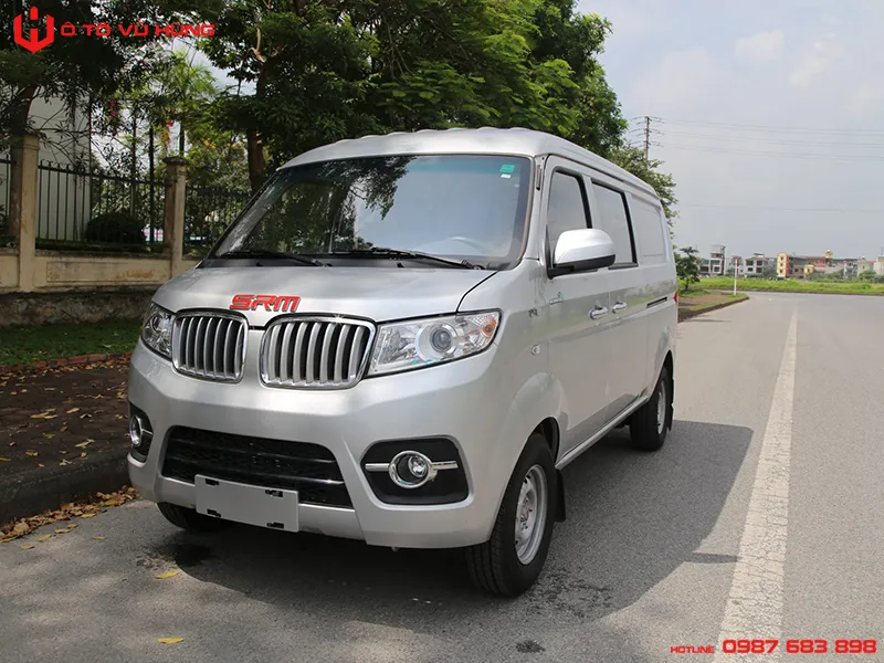 Xe Tải Van Dongben X30 500Kg 5 Chỗ Ngồi với thiết kế hiện đại và màu trắng bắt mắt