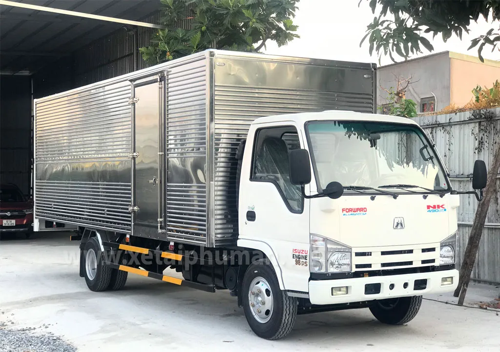 xe tải thùng dài 6m2