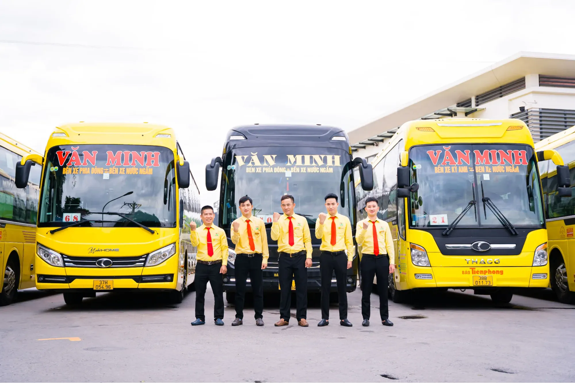 Xe Văn Minh Đà Nẵng Vinh (Ảnh Sưu tầm)