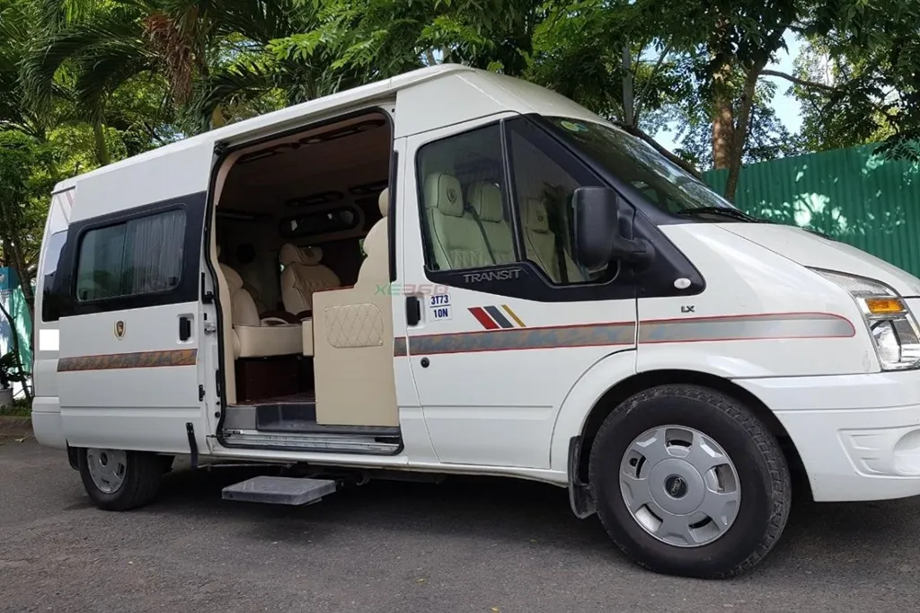 Xe limousine Hà Nội Hải Hậu Tấn Hưng