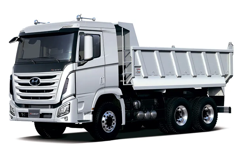 Xe Ben Xcient Hyundai 3 chân 10 khối vận hành mạnh mẽ