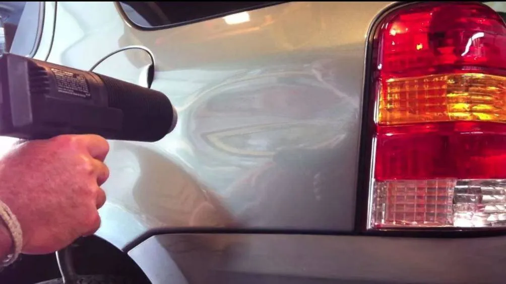 Cách khắc phục các vết lõm trên xe ô tô hiệu quả nhất - Ảnh 2.