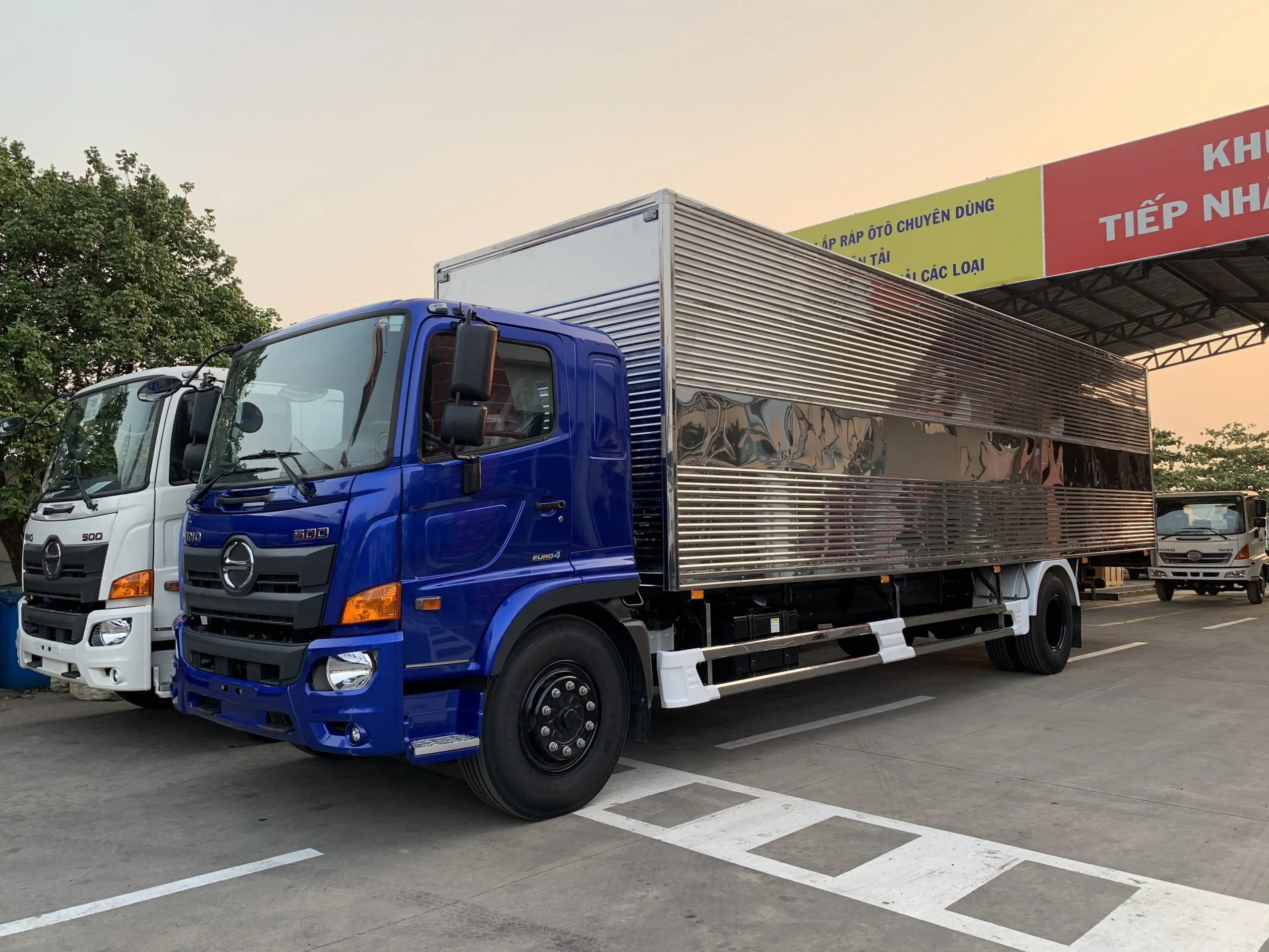 Nội thất xe Hino 8 tấn