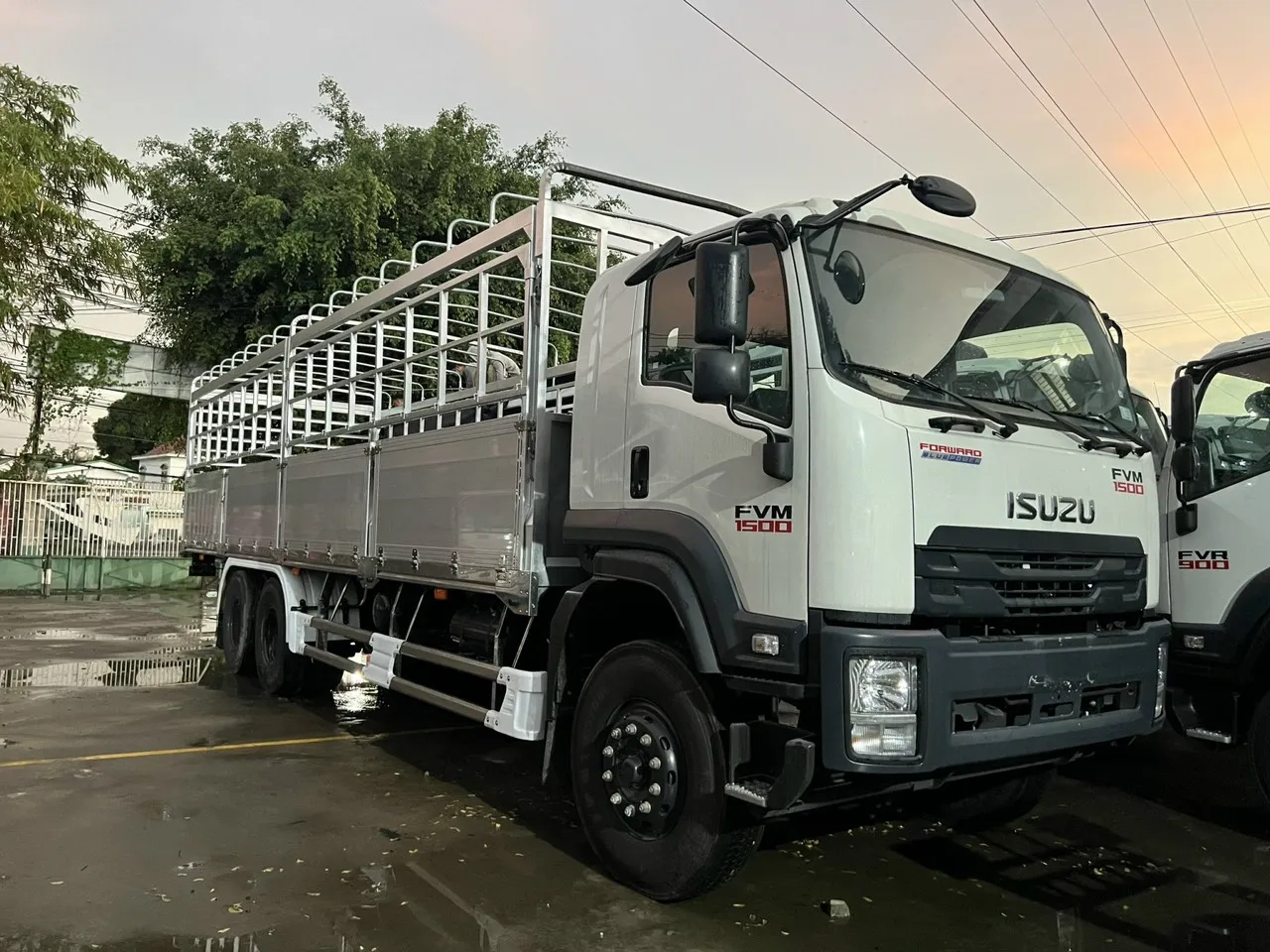 Động cơ Isuzu 6HK1E4SC dung tích 7790cc