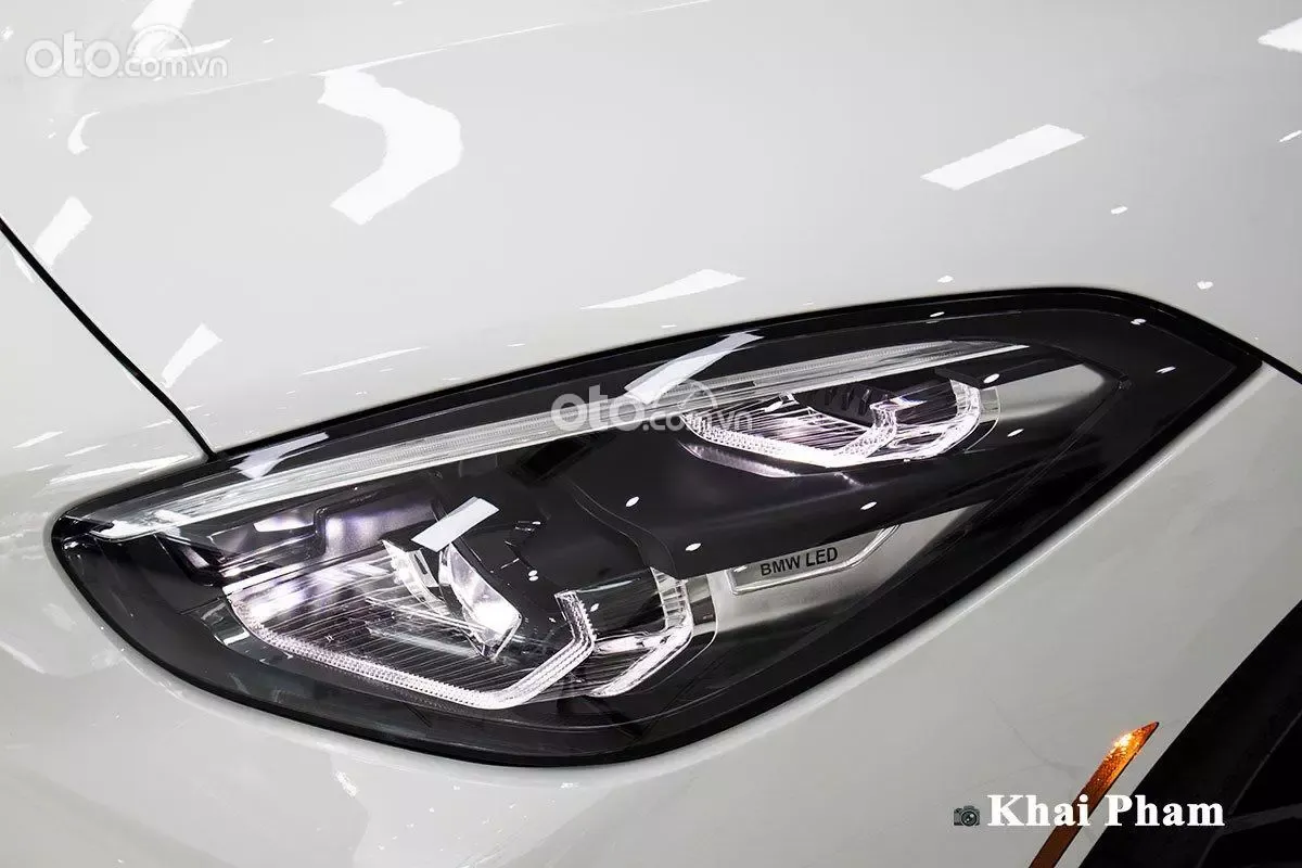 Ä‘Ã¨n pha BMW Z4 sDrive30i 2021.