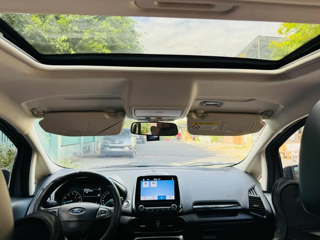 Hàng ghế sau của Ford EcoSport 2020