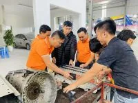 Khóa học sửa chữa ô tô điện, ô tô hybrid chuyên sâu cho KTV nâng cao tay nghề - Trường Trung Tâm Dạy Nghề Ô Tô - Xe Máy EAC