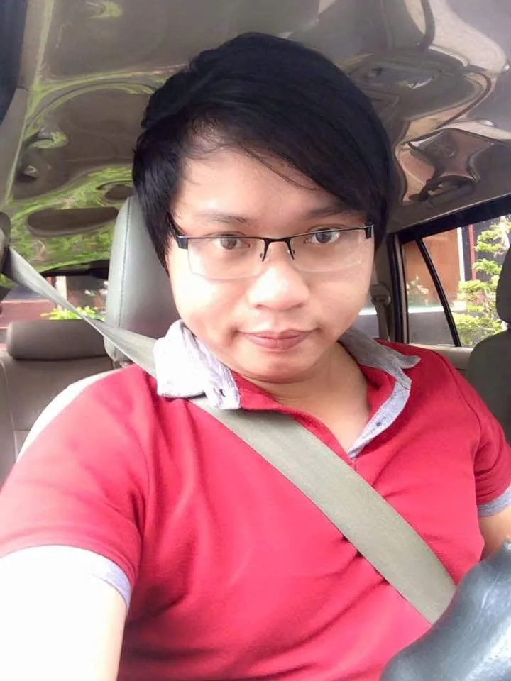 Giáo viên Thầy Minh hướng dẫn thực hành lái xe cho học viên