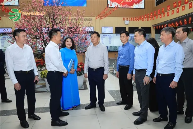 Kiểm tra công tác phục vụ tại các bến xe lớn